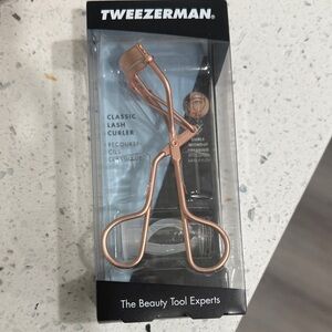 Rose Gold Lash Curler
